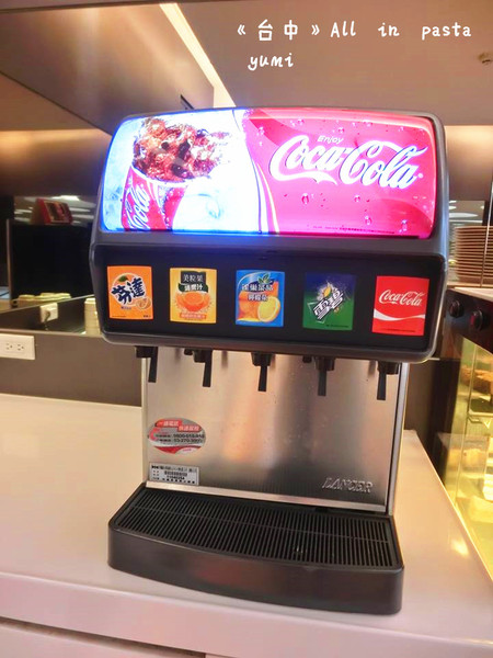 All in Pasta義式餐廳(原：le Buffet 西式‧綜合百匯)：【台中食記】只有自己親身品嘗過才知曉阿@all in pasta(大買家2F)