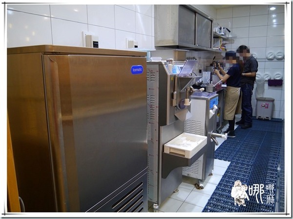 米多甜義式冰淇淋：【桃園 美食】奶香濃郁又清爽的夏日芒果霜淇淋~米多甜義式冰淇淋/中壢/冰淇淋