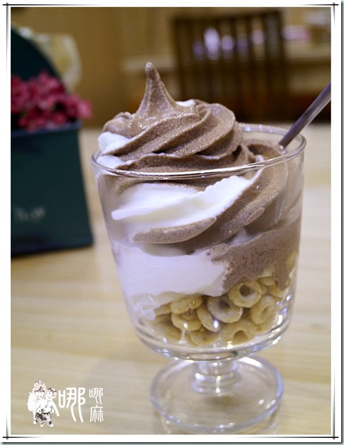 米多甜義式冰淇淋：【桃園 美食】奶香濃郁又清爽的夏日芒果霜淇淋~米多甜義式冰淇淋/中壢/冰淇淋