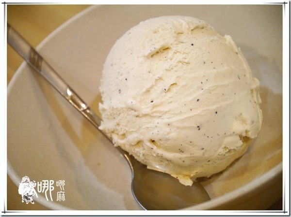 米多甜義式冰淇淋：【桃園 美食】奶香濃郁又清爽的夏日芒果霜淇淋~米多甜義式冰淇淋/中壢/冰淇淋
