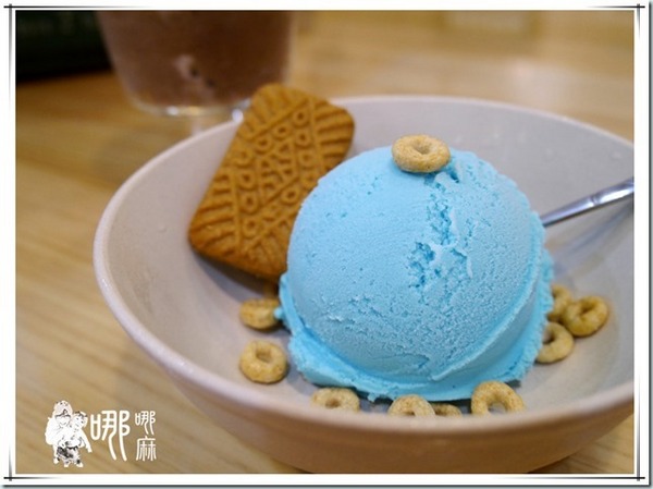 米多甜義式冰淇淋：【桃園 美食】奶香濃郁又清爽的夏日芒果霜淇淋~米多甜義式冰淇淋/中壢/冰淇淋