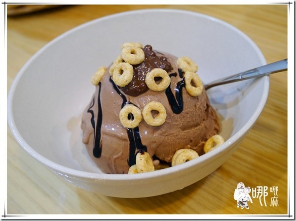 米多甜義式冰淇淋：【桃園 美食】奶香濃郁又清爽的夏日芒果霜淇淋~米多甜義式冰淇淋/中壢/冰淇淋