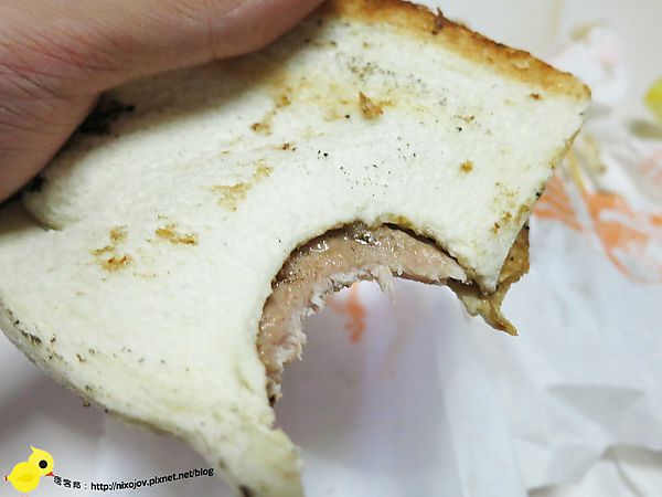 【新莊】厝邊碳烤店-我要吃吐司夾肉啦！