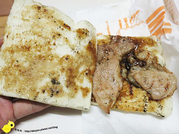 【新莊】厝邊碳烤店-我要吃吐司夾肉啦！