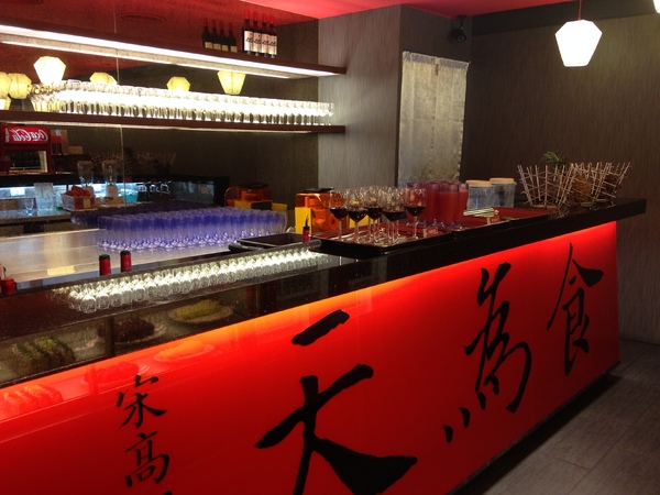 馬辣頂級麻辣鴛鴦火鍋(復興店):馬辣頂級麻辣鴛鴦火鍋(復興店)♥ 吃到飽火鍋 ♥ 哈根達絲16種口味吃到飽