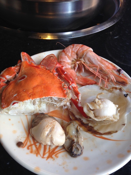 馬辣頂級麻辣鴛鴦火鍋(復興店):馬辣頂級麻辣鴛鴦火鍋(復興店)♥ 吃到飽火鍋 ♥ 哈根達絲16種口味吃到飽