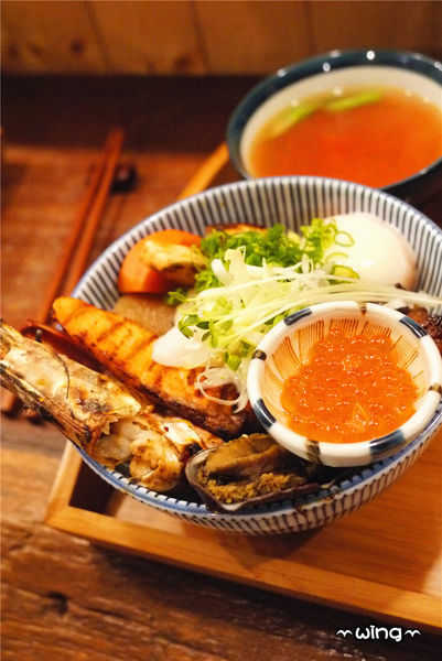 職人燒肉丼店舖：［台北東區］【職人燒肉丼店舖】職人嚴選牛小排、海陸雙拚海鮮丼飯體驗