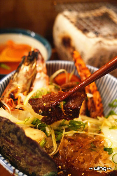 職人燒肉丼店舖：［台北東區］【職人燒肉丼店舖】職人嚴選牛小排、海陸雙拚海鮮丼飯體驗