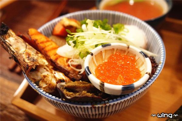 職人燒肉丼店舖：［台北東區］【職人燒肉丼店舖】職人嚴選牛小排、海陸雙拚海鮮丼飯體驗