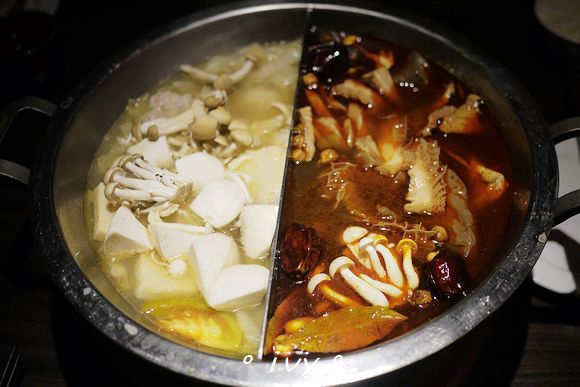 Fleur Lis 芙洛麗大飯店-元鼎府麻辣火鍋:【新竹美食】芙洛麗 元鼎府麻辣火鍋