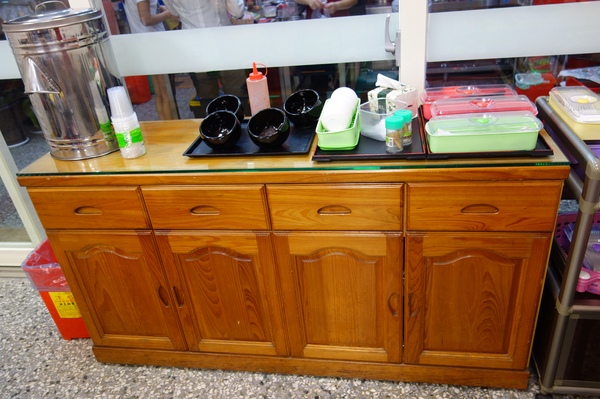 黃地當歸鴨：1030909[官本金文愛台灣]秋冬之際即將來臨黃地當歸鴨美味招牌鴨肉飯當歸鴨肉米粉溫暖您我的心