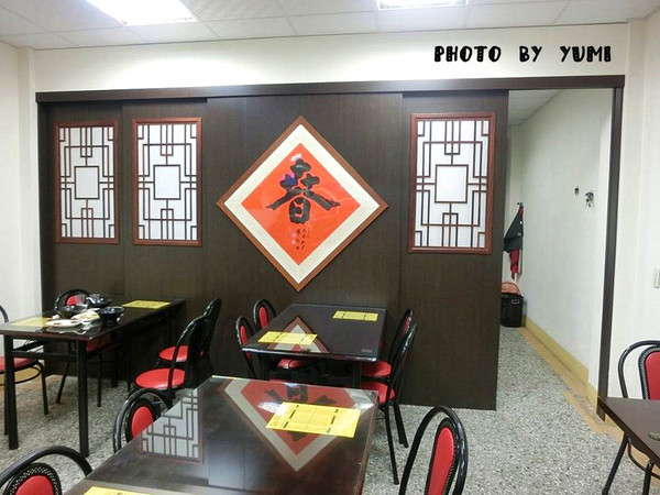 黃地當歸鴨：【台中食記】CP值破表~道地小吃在地人激推!!招牌鴨肉飯及當歸鴨讓你魂牽夢縈@黃地當歸鴨