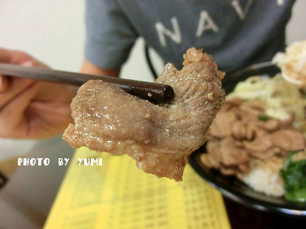 黃地當歸鴨：【台中食記】CP值破表~道地小吃在地人激推!!招牌鴨肉飯及當歸鴨讓你魂牽夢縈@黃地當歸鴨