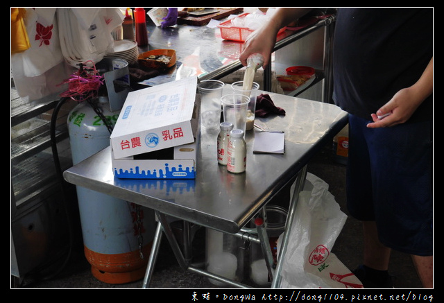 【台中食記】古早味粉漿蛋餅|台農乳品鮮奶茶|一心市場蛋餅
