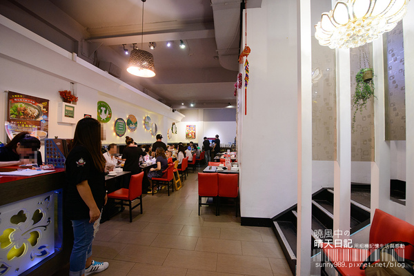 原創花雕雞(微風店):重口味者強推--一鍋三吃原創花雕雞