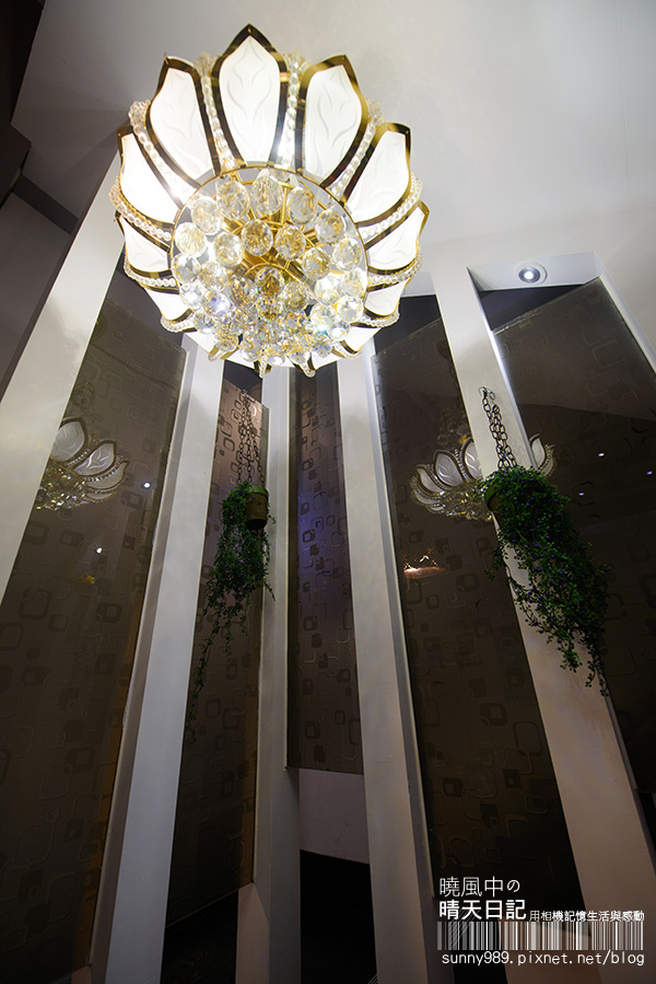 原創花雕雞(微風店):重口味者強推--一鍋三吃原創花雕雞