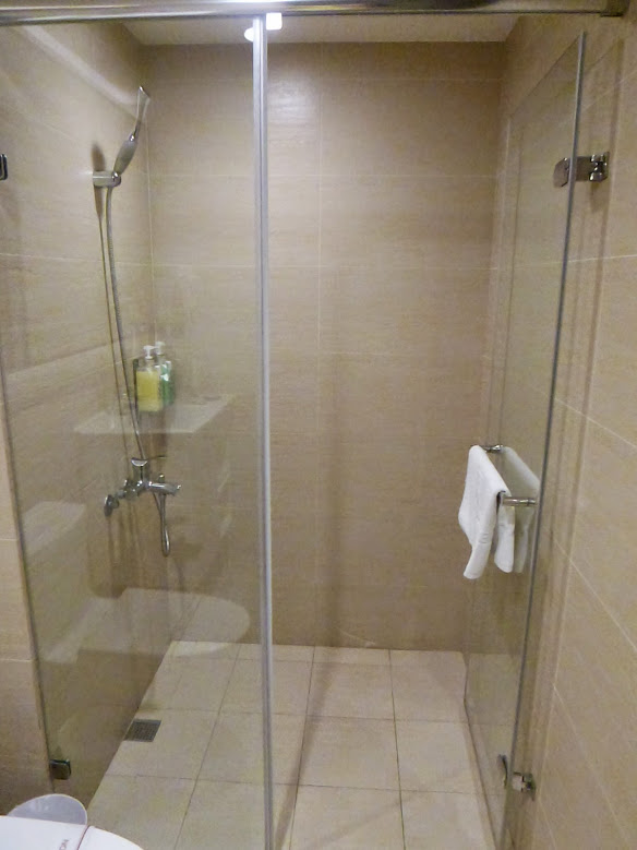 塔木德連鎖飯店原德館:【台中西屯區/住宿】優質舒服的住宿體驗,近逢甲商圈五分鐘路程-塔木德連鎖飯店原德館