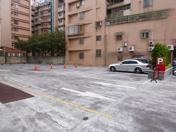 塔木德連鎖飯店原德館:【台中西屯區/住宿】優質舒服的住宿體驗,近逢甲商圈五分鐘路程-塔木德連鎖飯店原德館