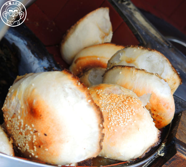 好胃口胡椒餅:呷飽祙【彰化員林・好胃口胡椒餅】是需要小心肉汁爆漿的美味