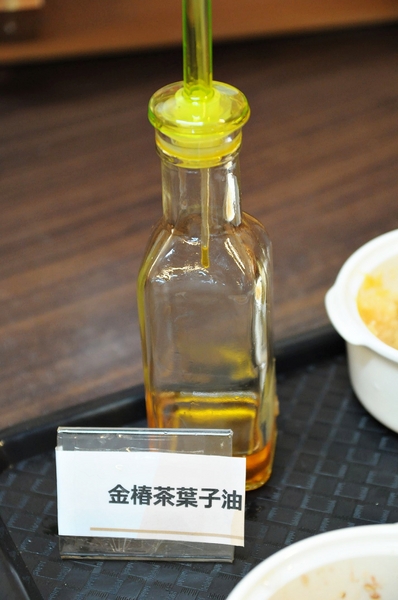 玫瑰盒子:【高雄】買花送花不如來吃花.玫瑰盒子.桑尼瘦不了