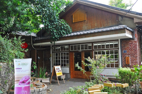 玫瑰盒子:【高雄】買花送花不如來吃花.玫瑰盒子.桑尼瘦不了