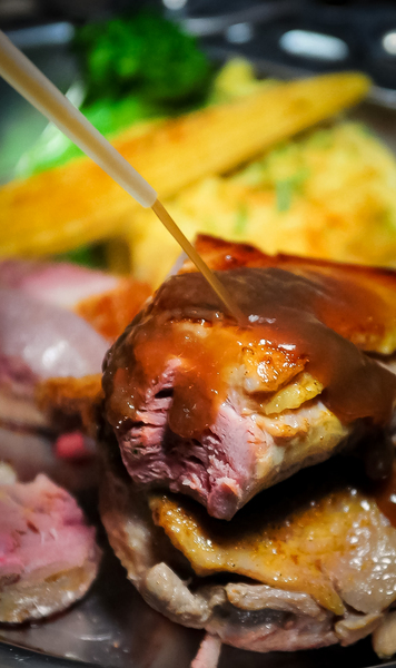 Nooice餐酒館:【高雄】豪宅旁的重鹹放鬆好地方.Nooice餐酒館.桑尼瘦不了