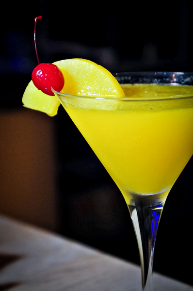 Nooice餐酒館:【高雄】豪宅旁的重鹹放鬆好地方.Nooice餐酒館.桑尼瘦不了