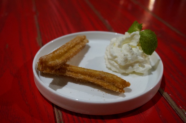 Howfun好飯食堂(光復店)：[國父紀念館] Howfun 好飯食堂：頗划算的商業午餐