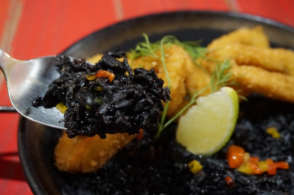 Howfun好飯食堂(光復店)：[國父紀念館] Howfun 好飯食堂：頗划算的商業午餐