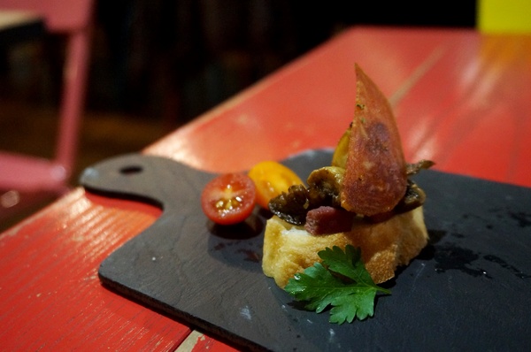 Howfun好飯食堂(光復店)：[國父紀念館] Howfun 好飯食堂：頗划算的商業午餐