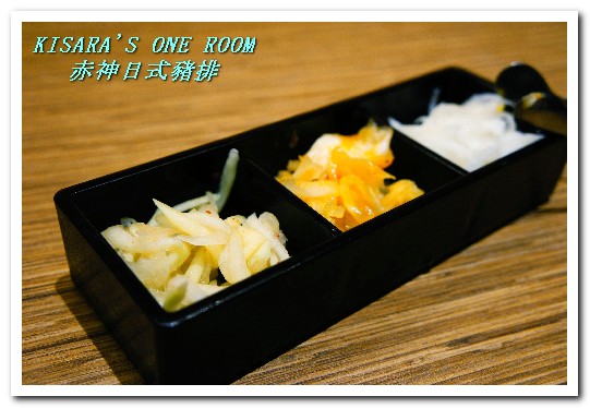 赤神日式豬排(ATT信義店)：市府站日式豬排．馨香美味掛川完熟黑豚厚切──赤神日式豬排