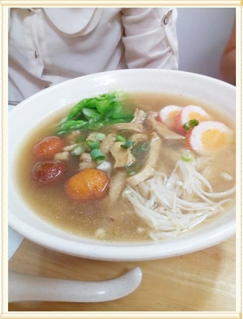 1405380651-2382328172