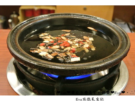 萬客什鍋:【食記】oO。台中 北區 萬客什鍋 火鍋從小吃到大,我覺得這才是真正的”火”鍋啊!真的會噴火,大家吃過嗎?!。o○。