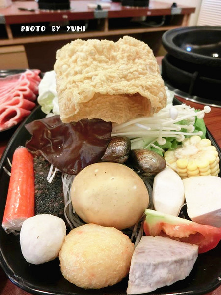 萬客什鍋:【台中食記】燃燒吧!烏骨雞~~嚴選食材創新吃法!新鮮美味小火鍋@萬客什鍋