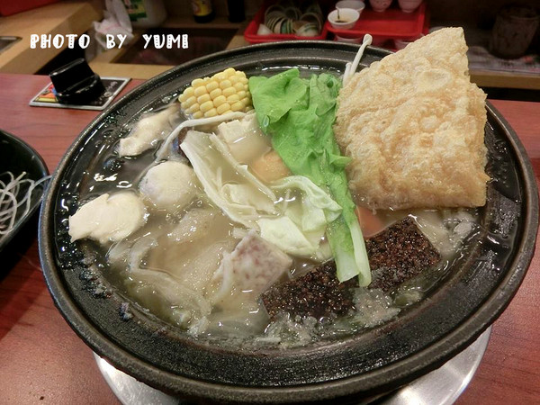 萬客什鍋:【台中食記】燃燒吧!烏骨雞~~嚴選食材創新吃法!新鮮美味小火鍋@萬客什鍋