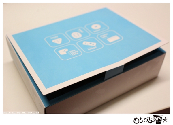 咕咕霍夫 烘焙美味：[試吃]咕咕霍夫~鮮奶乳酪蛋糕＆超柔牛奶戚風蛋糕❤不甜不膩♡送禮自吃兩相宜