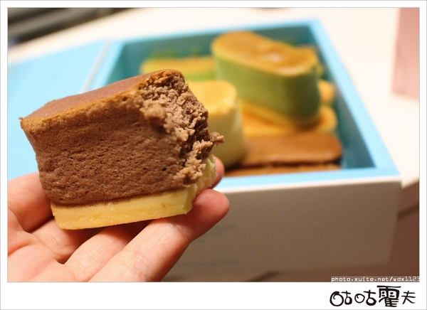 咕咕霍夫 烘焙美味：[試吃]咕咕霍夫~鮮奶乳酪蛋糕＆超柔牛奶戚風蛋糕❤不甜不膩♡送禮自吃兩相宜