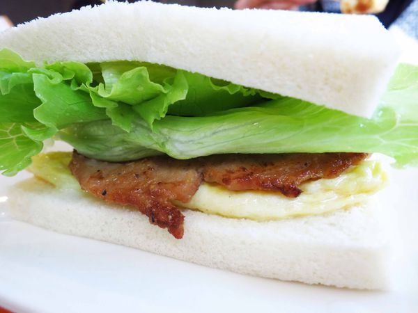 【台南】燒肉咬蛋(台南大同店)-美味的燒肉吐司