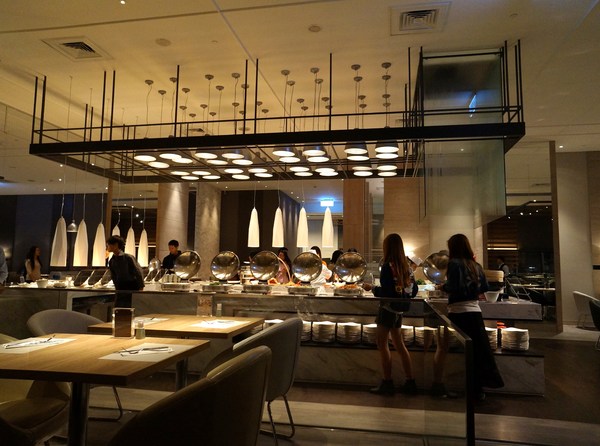 寒舍樂廚:寒舍樂廚♥ 70種甜點吃到飽 ♥南港展覽館