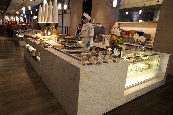 寒舍樂廚:寒舍樂廚♥ 70種甜點吃到飽 ♥南港展覽館