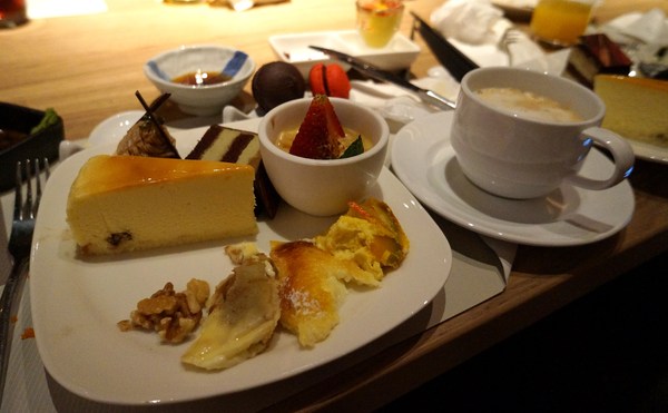 寒舍樂廚:寒舍樂廚♥ 70種甜點吃到飽 ♥南港展覽館