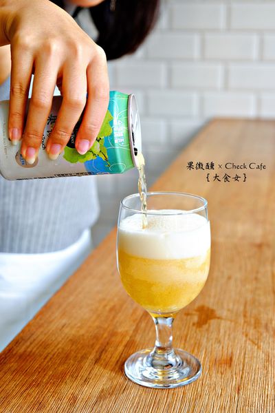 台啤果微醺x雀客咖啡-果微醺午茶時光