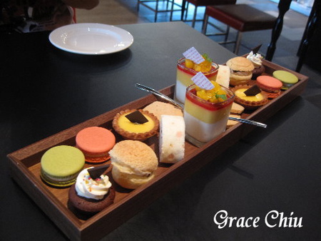 普拉嬤嬤 La Mère Poulard：普拉嬤嬤 La Mère Poulard～豐盛的法式午後茶點套餐（Att 4 fun 甜蜜王國）