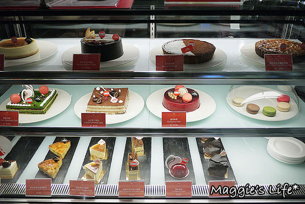 普拉嬤嬤 La Mère Poulard：台北美食。捷運台北101/世貿站【La Mère Poulard普拉嬤嬤-ATT 4FUN】聖誕跨年套餐◆法式鄉村料理、聖誕雙人套餐、跨年聚會、跨年首選、101煙火零距離餐廳、傳統燉鍋、下午茶首選