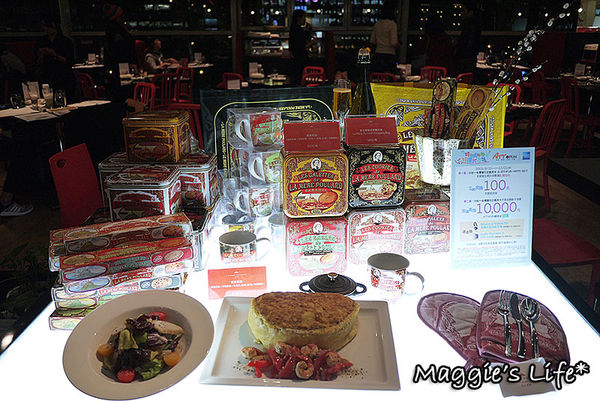 普拉嬤嬤 La Mère Poulard：台北美食。捷運台北101/世貿站【La Mère Poulard普拉嬤嬤-ATT 4FUN】聖誕跨年套餐◆法式鄉村料理、聖誕雙人套餐、跨年聚會、跨年首選、101煙火零距離餐廳、傳統燉鍋、下午茶首選