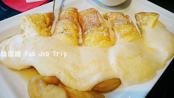 009La Mere Poulard Cafe 普拉嬤嬤.JPG