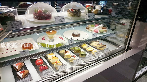 001La Mere Poulard Cafe 普拉嬤嬤.JPG