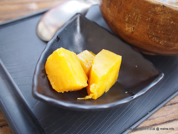 蔡家綠豆湯(火燒莊)(民族店)：【食記】嘉義笨港火燒莊.蔡家綠豆湯民權店@東區 : 價格實惠,蕃薯入湯的懷念滋味!