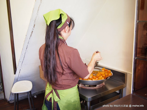 蔡家綠豆湯(火燒莊)(民族店)：【食記】嘉義笨港火燒莊.蔡家綠豆湯民權店@東區 : 價格實惠,蕃薯入湯的懷念滋味!