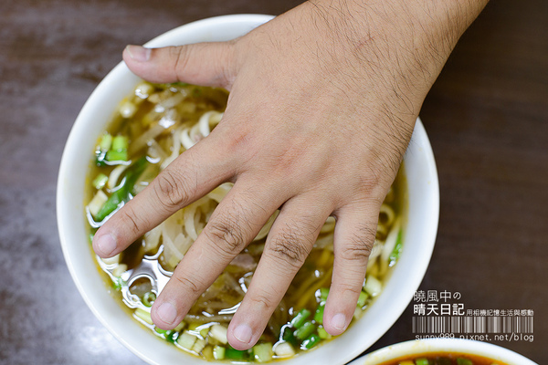 忠誠牛肉麵:天母管飽牛肉麵選擇-忠誠牛肉麵